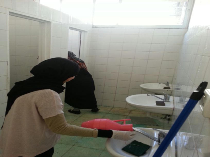 يوم عمل تطوعي في مدرسة الرازي